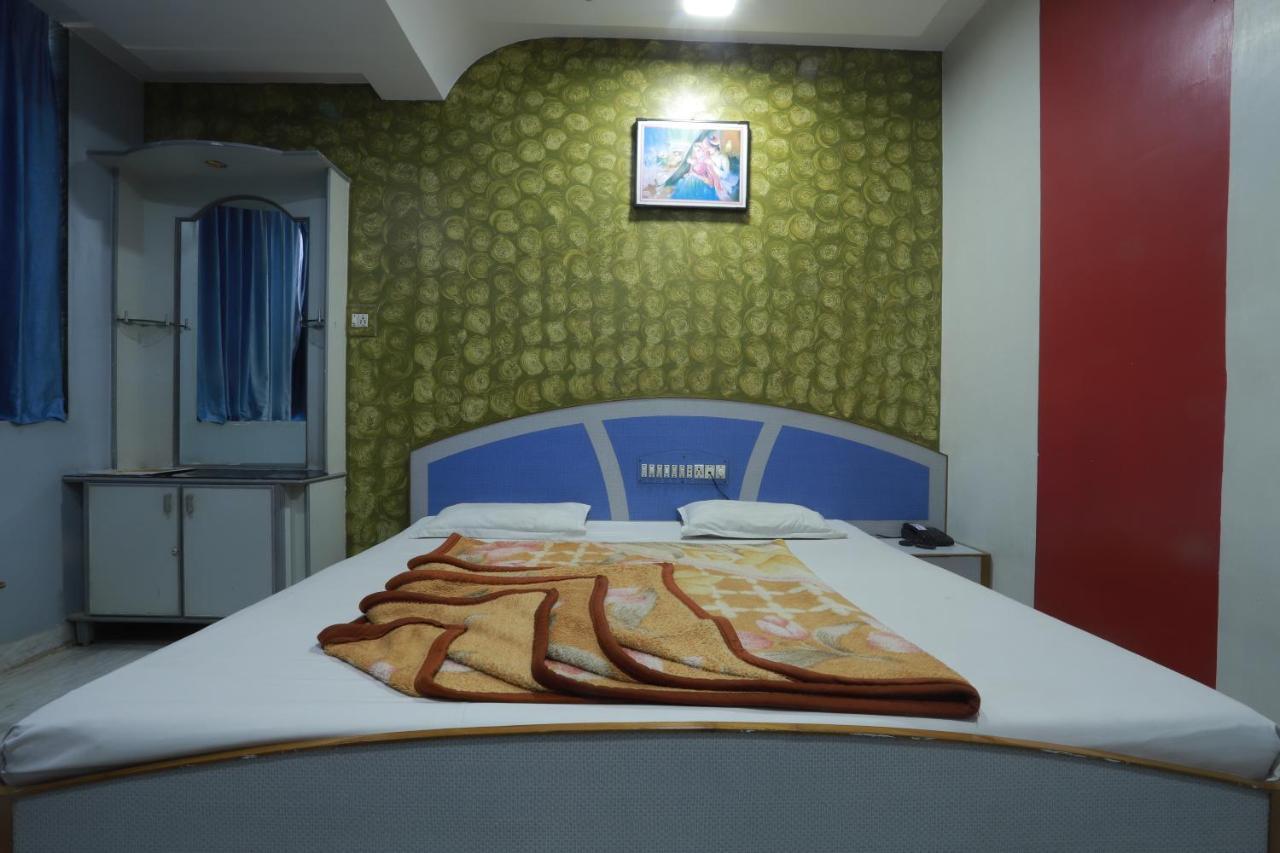 Hotel Darshan Amreli Exterior foto